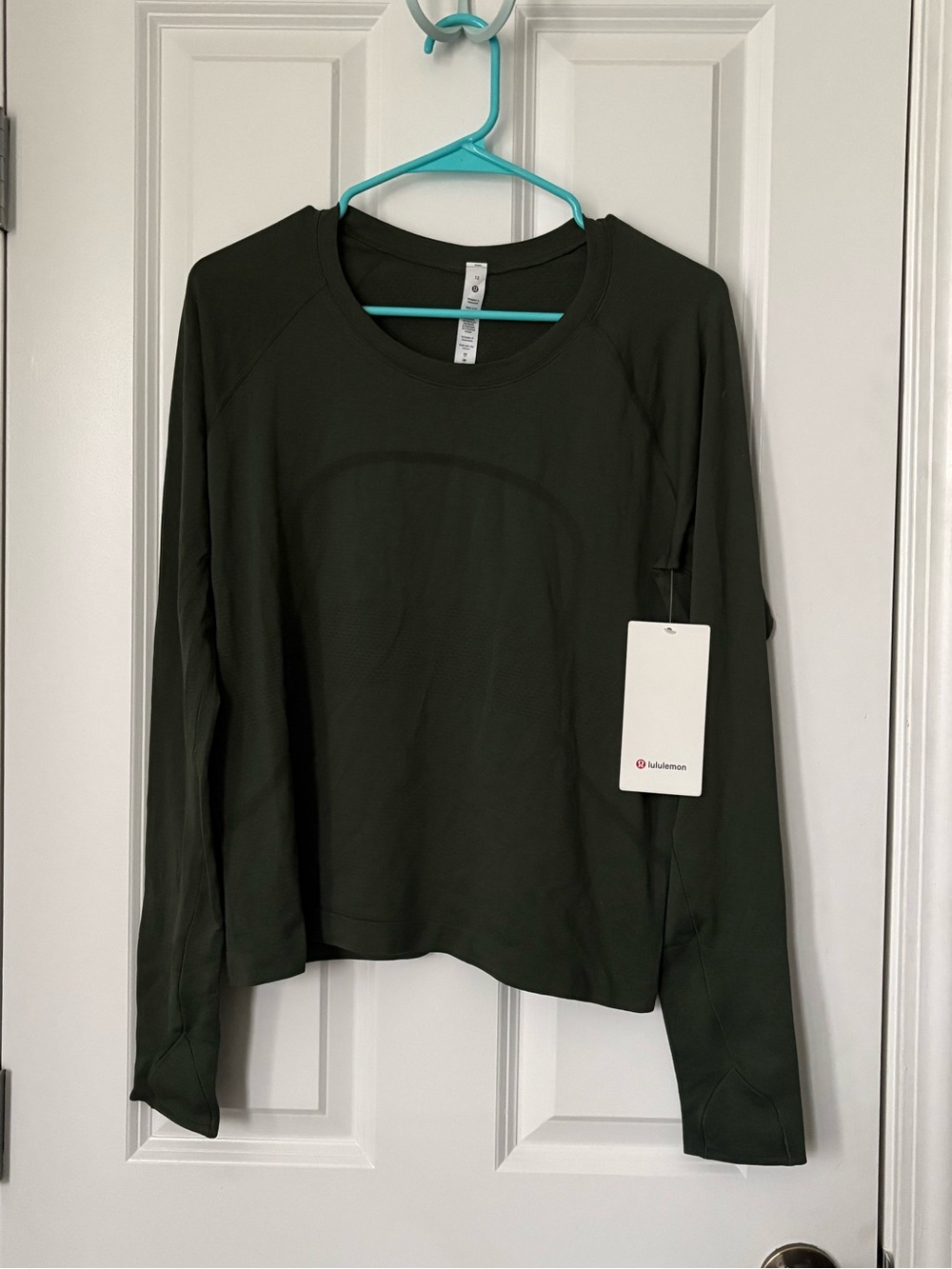 Lululemon Swiftly Tech 2.0 Long Sleeve Race Length